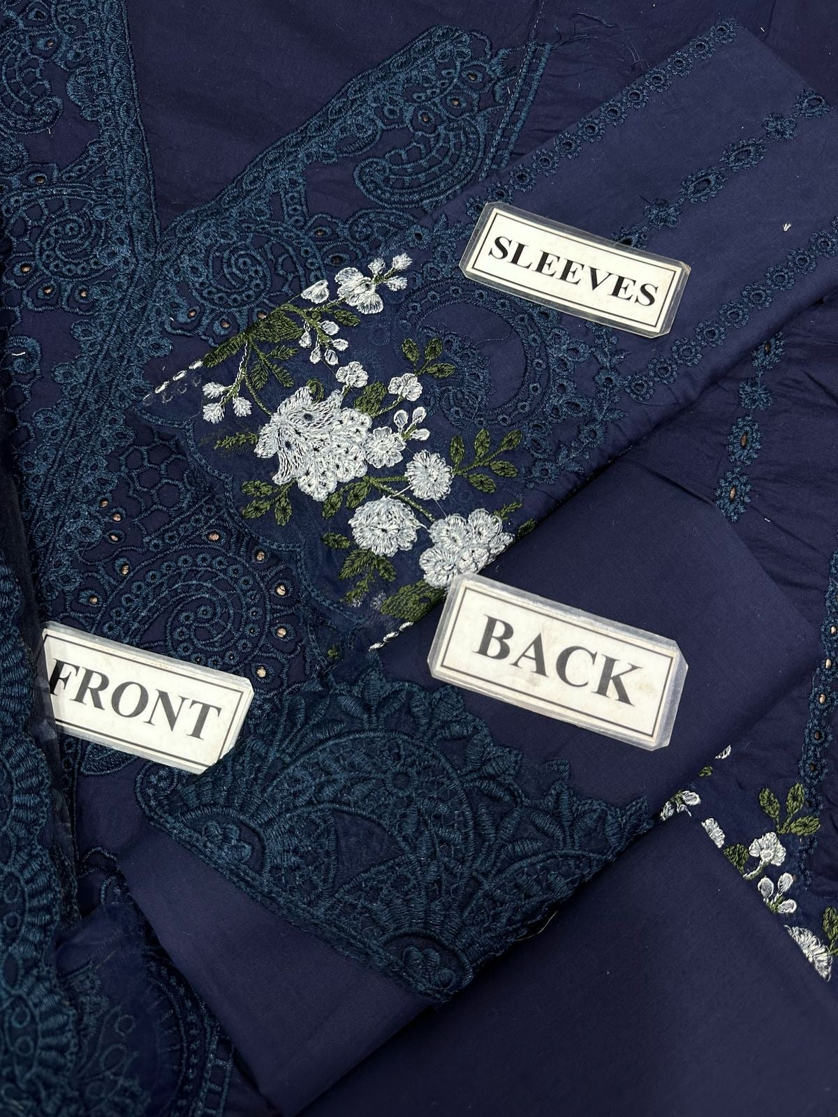 MARIA B LUXURY EMBROIDERED CHIKANKARI LAWN - 3 PC UNSTITCHED