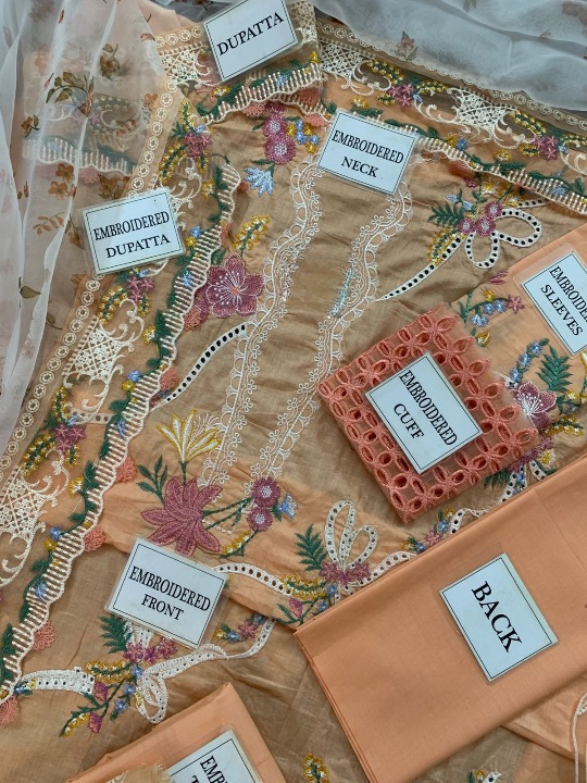 CRIMSON LUXURY EMBROIDERED LAWN - 3 PC UNSTITCHED