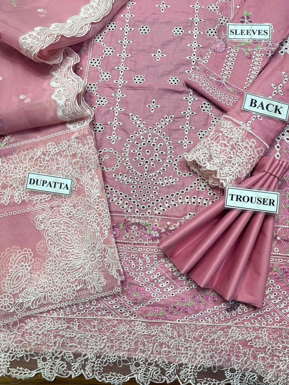 BIN ILYAS EMBROIDERED CHIKANKARI LAWN - 3 PC UNSTITCHED