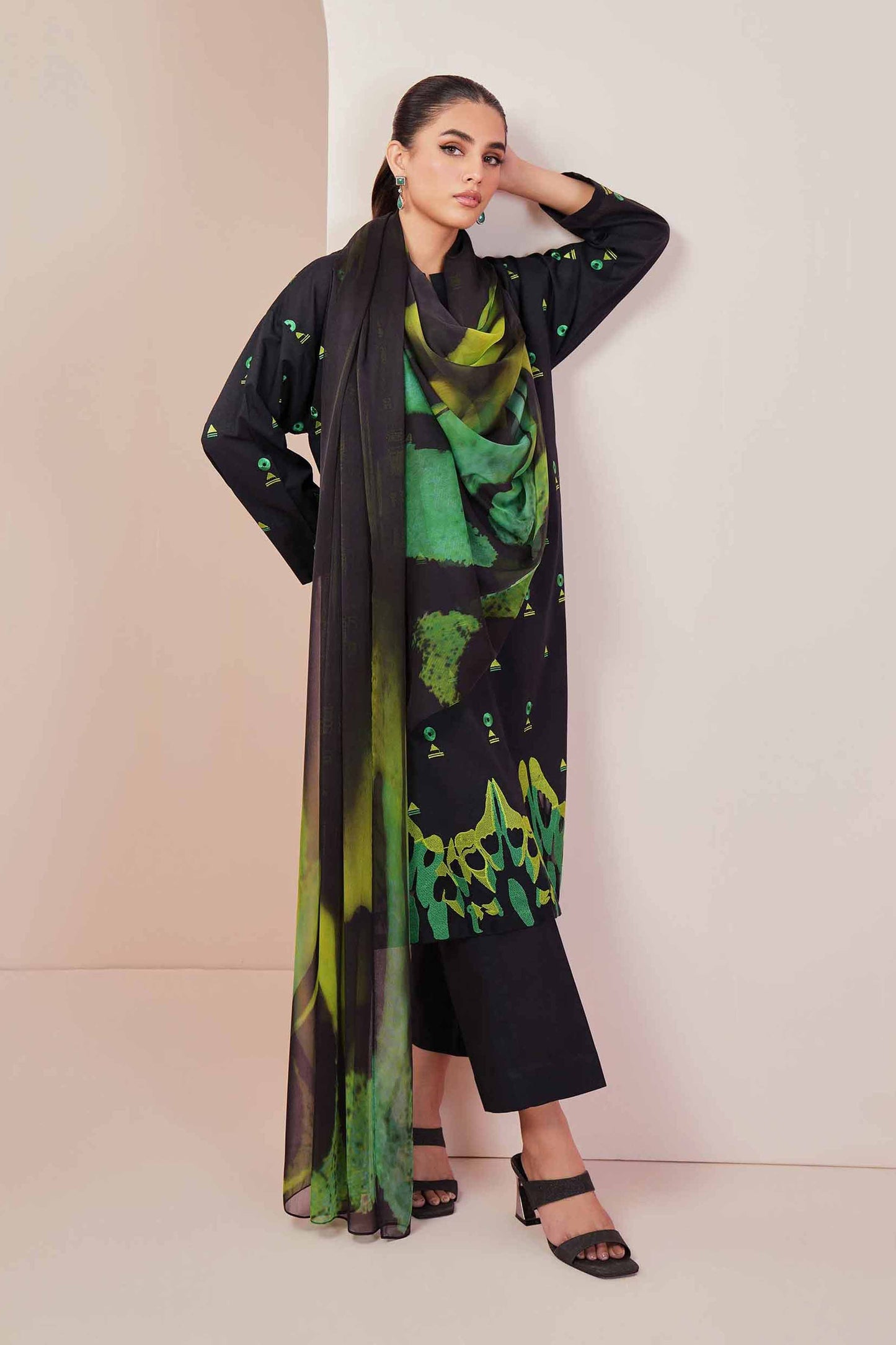 NISHAT EMBROIDERED LAWN - 3 PC UNSTITCHED