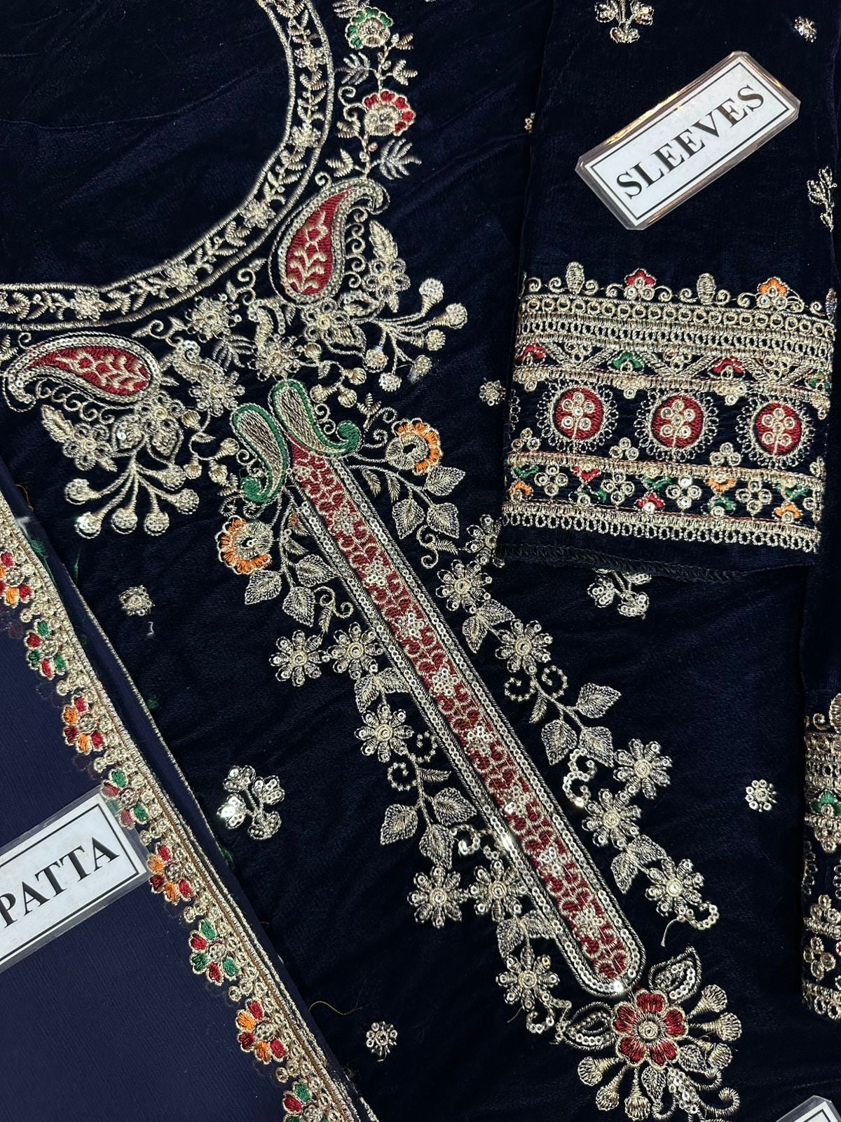 CHARIZMA LUXURY EMBROIDERED VELVET - 3 PC UNSTITCHED