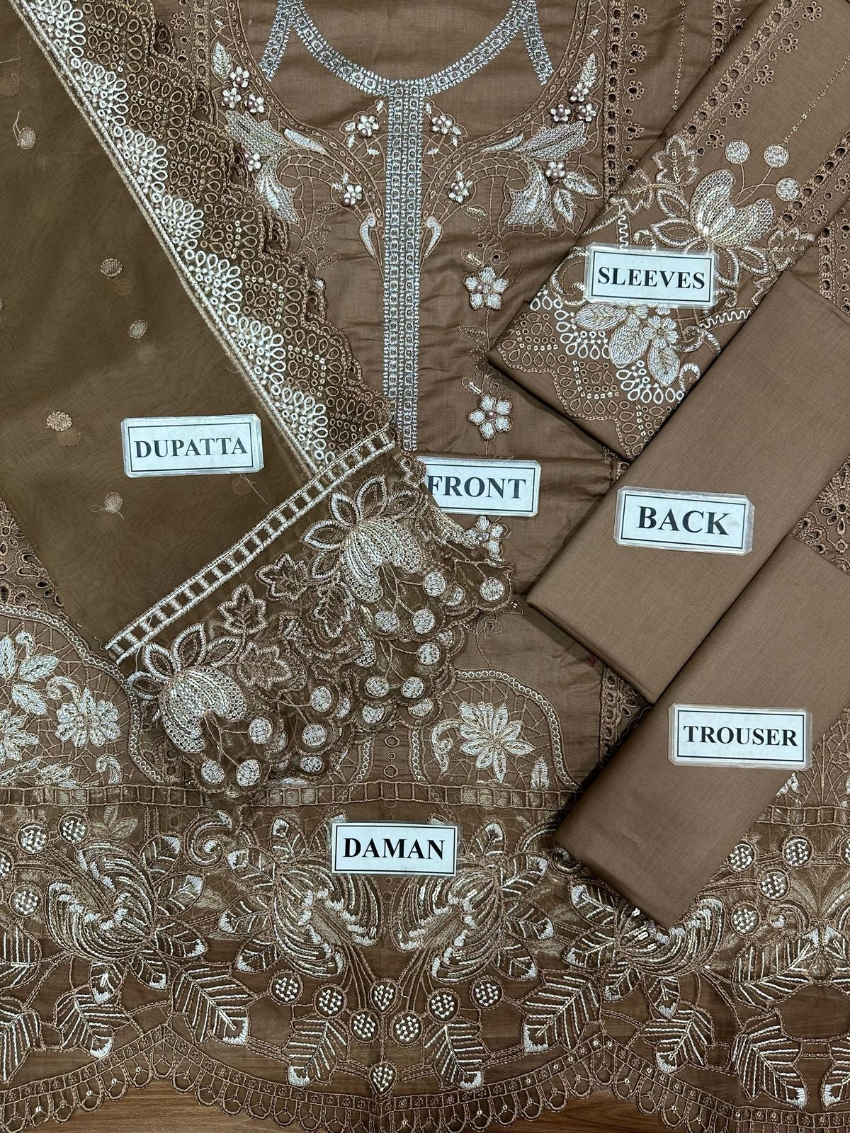 MARIA B LUXURY EMBROIDERED CHIKANKARI LAWN - 3 PC UNSTITCHED