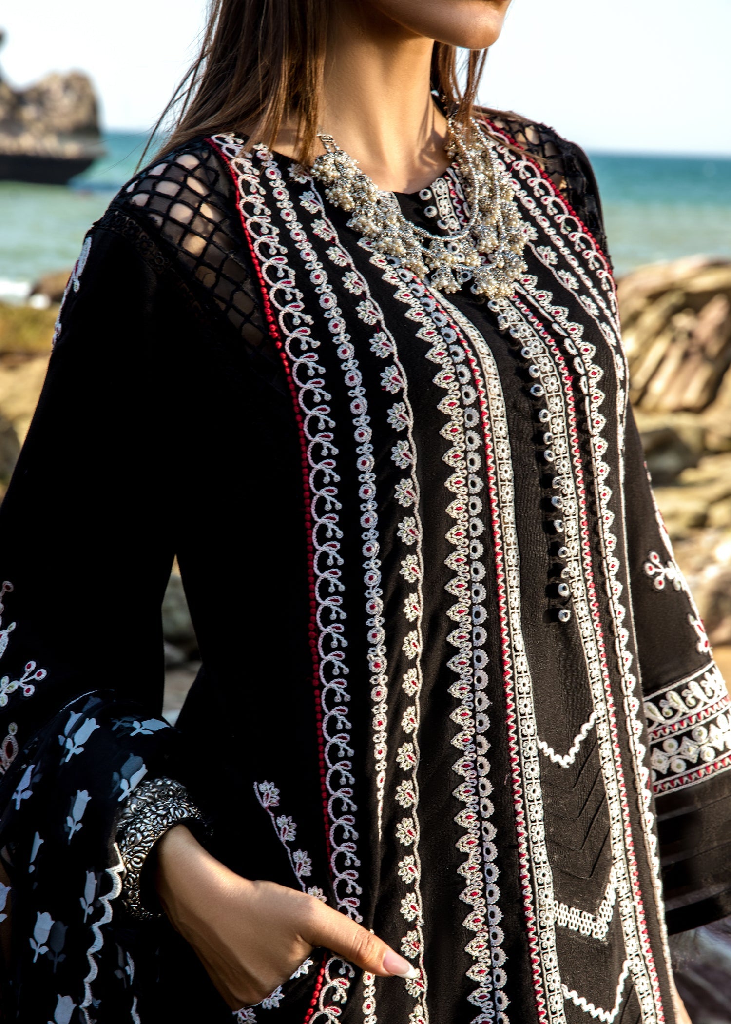 CRIMSON LUXURY EMBROIDERED LAWN - 3 PC UNSTITCHED