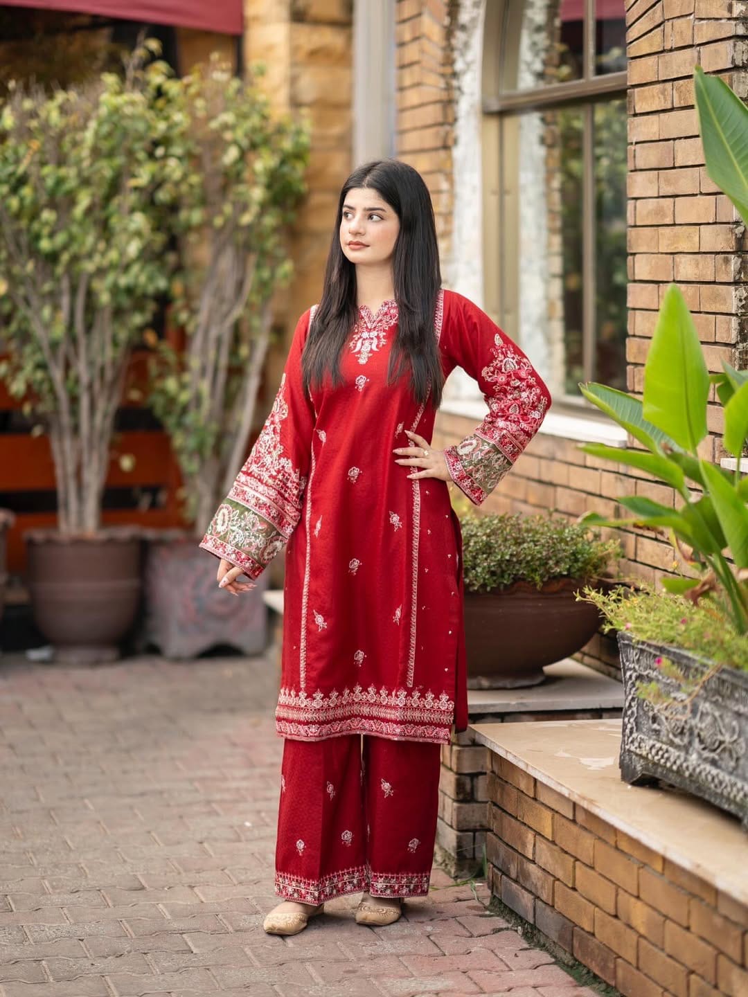 HOORAINS PRET EMBROIDERED COTTON - 3 PC STITCHED