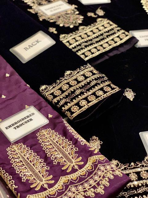 JAZMIN LUXURY EMBROIDERED VELVET - 3 PC UNSTITCHED