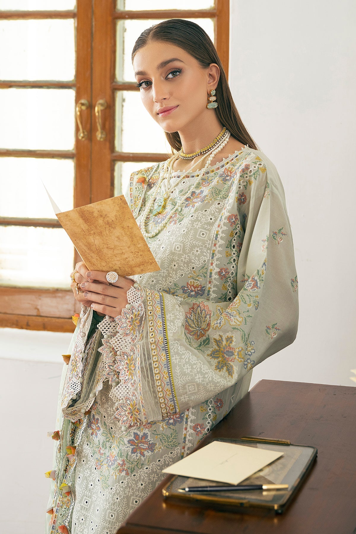 BAROQUE CHIKANKARI EMBROIDERED LAWN - 3 PC UNSTITCHED