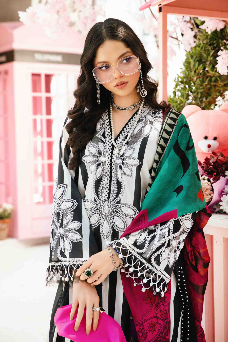 MARIA B EMBROIDERED PRINTED LAWN - 3 PC UNSTITCHED