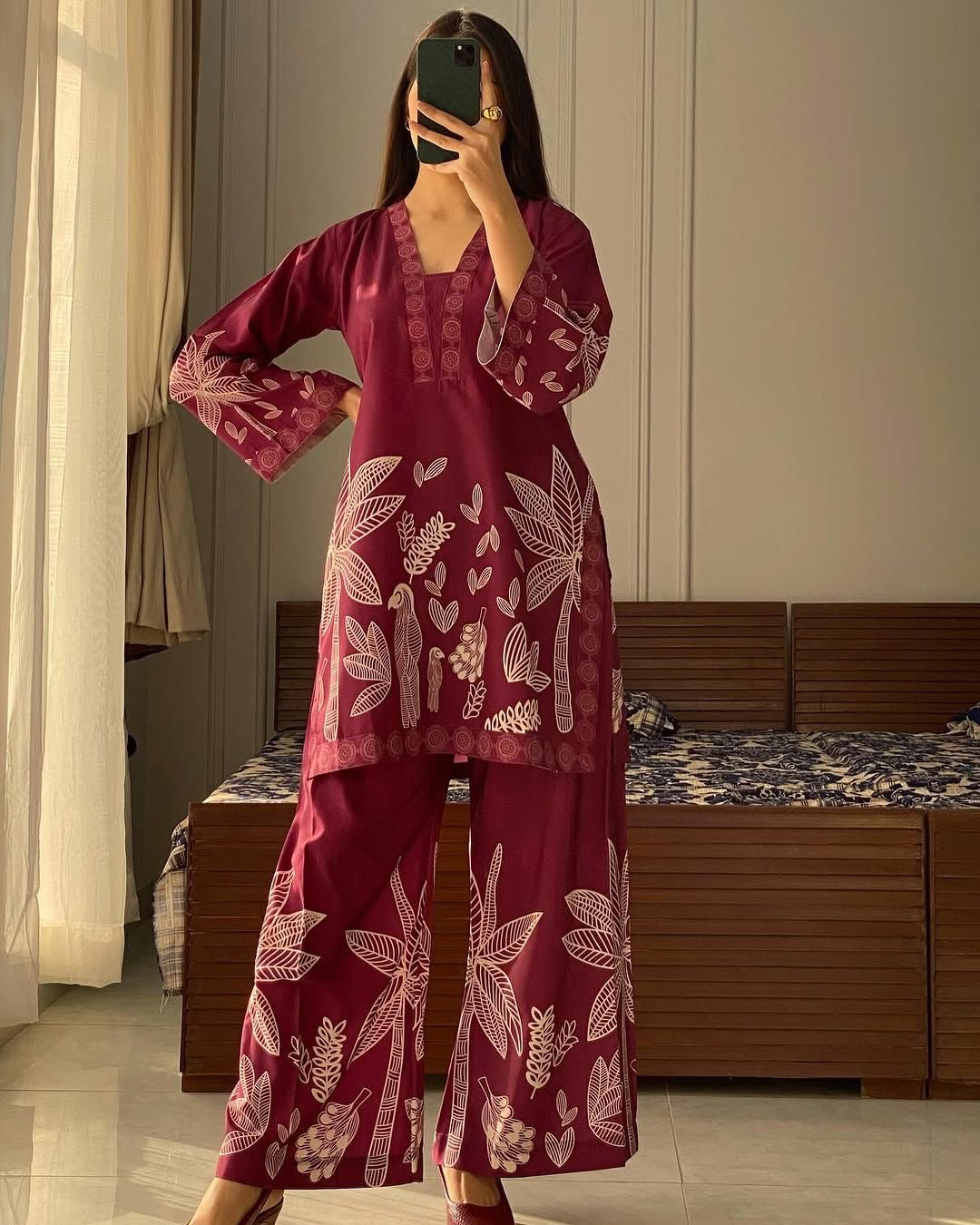 HOORAIN’S PRET DIGITAL PRINTED LAWN - 2 PC STITCHED