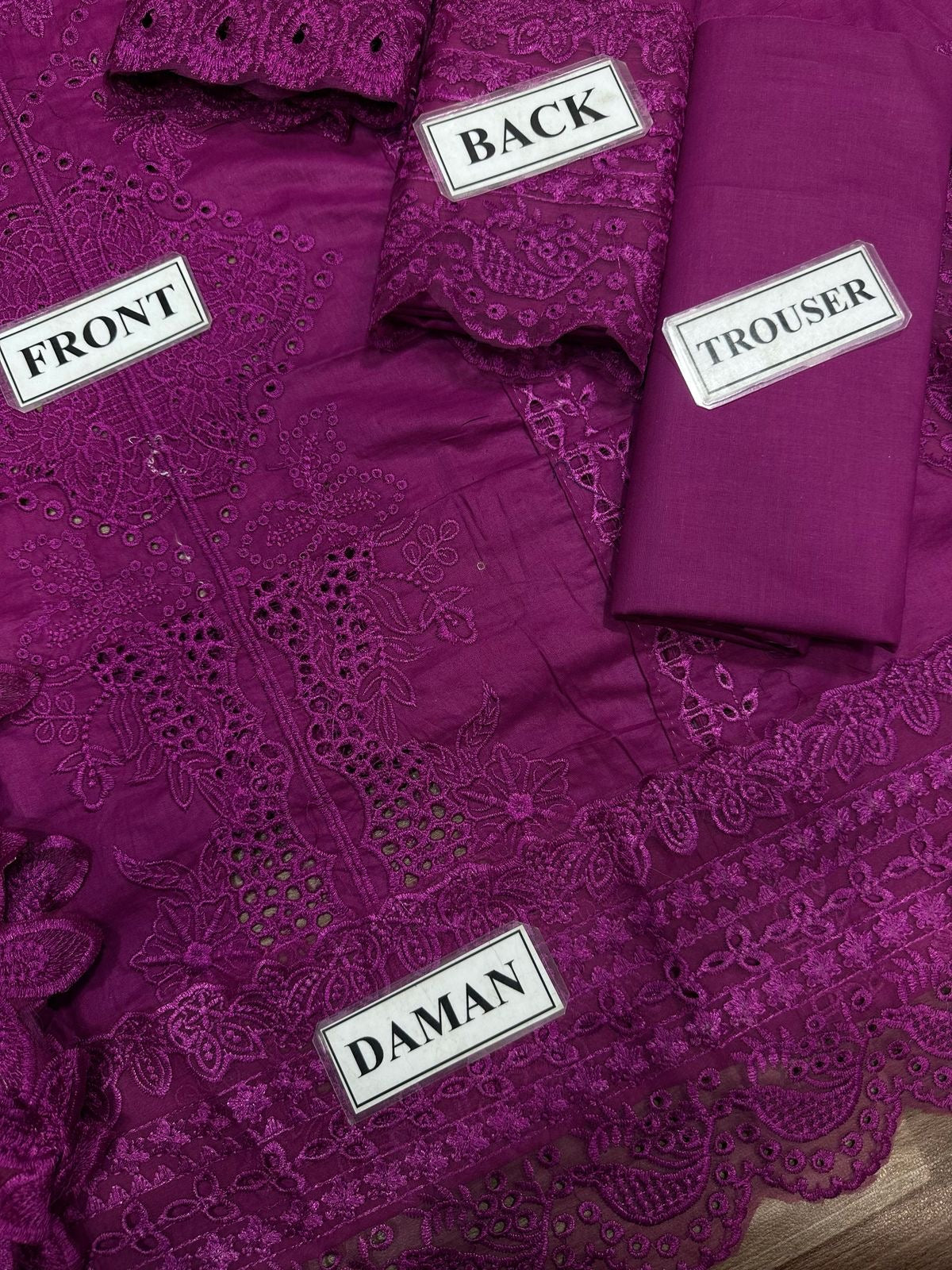 QALAMKAR EMBROIDERED CHIKANKARI LAWN - 3 PC UNSTITCHED