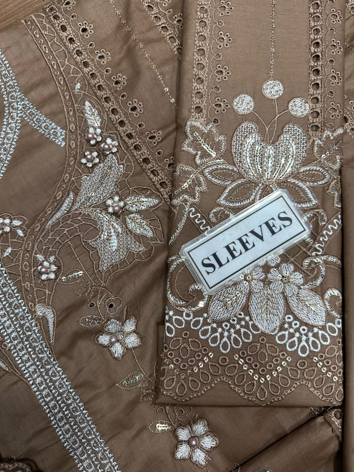 MARIA B LUXURY EMBROIDERED CHIKANKARI LAWN - 3 PC UNSTITCHED