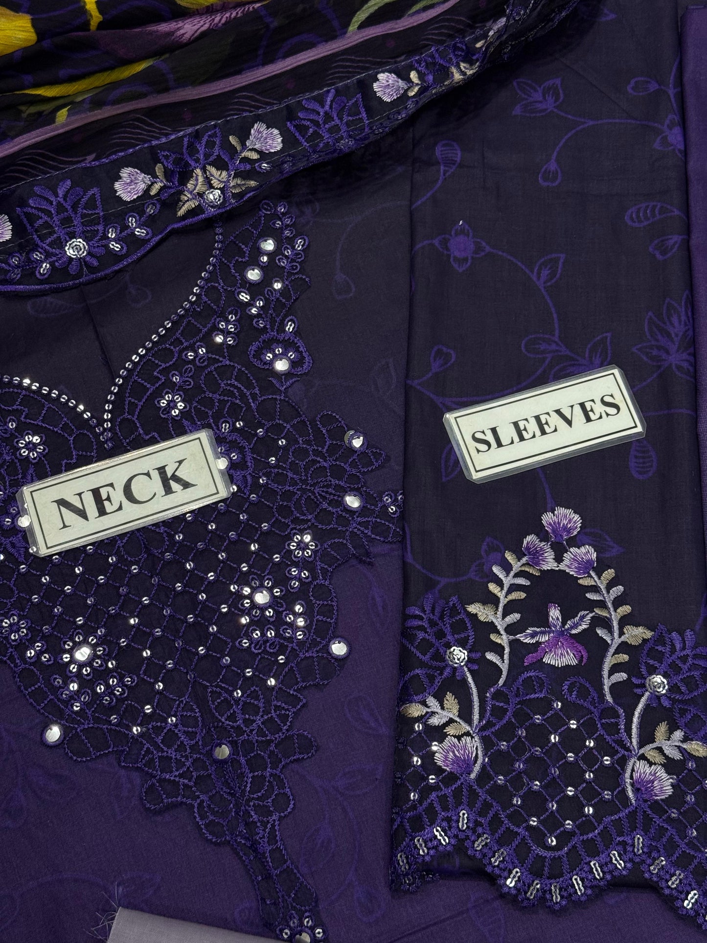 NOOR BY SADIA ASAD EMBROIDERED LAWN - 3 PC UNSTITCHED