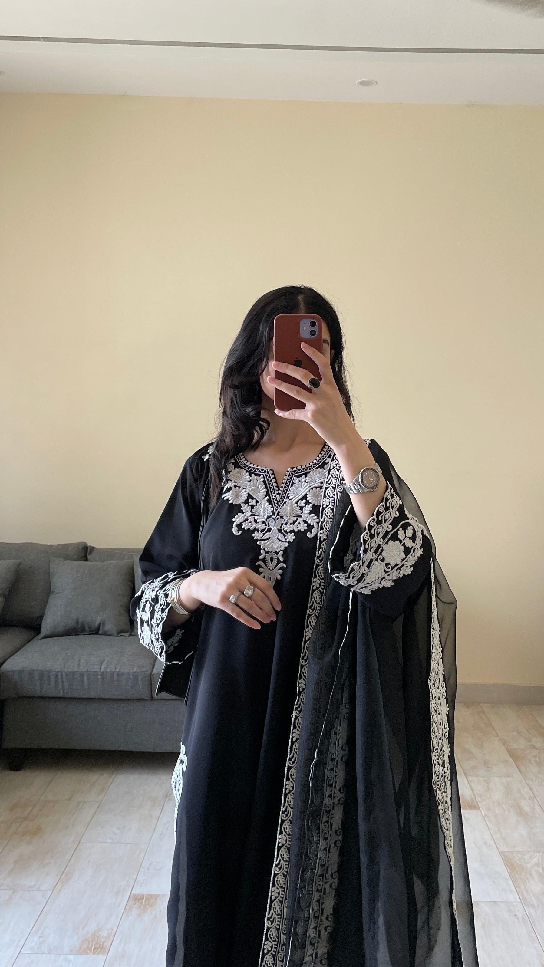 HOORAIN’S PRET EMBROIDERED LAWN - 3 PC STITCHED