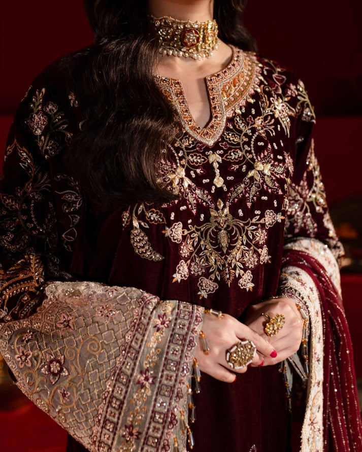 NUREH LUXURY EMBROIDERED VELVET - 3 PC UNSTITCHED