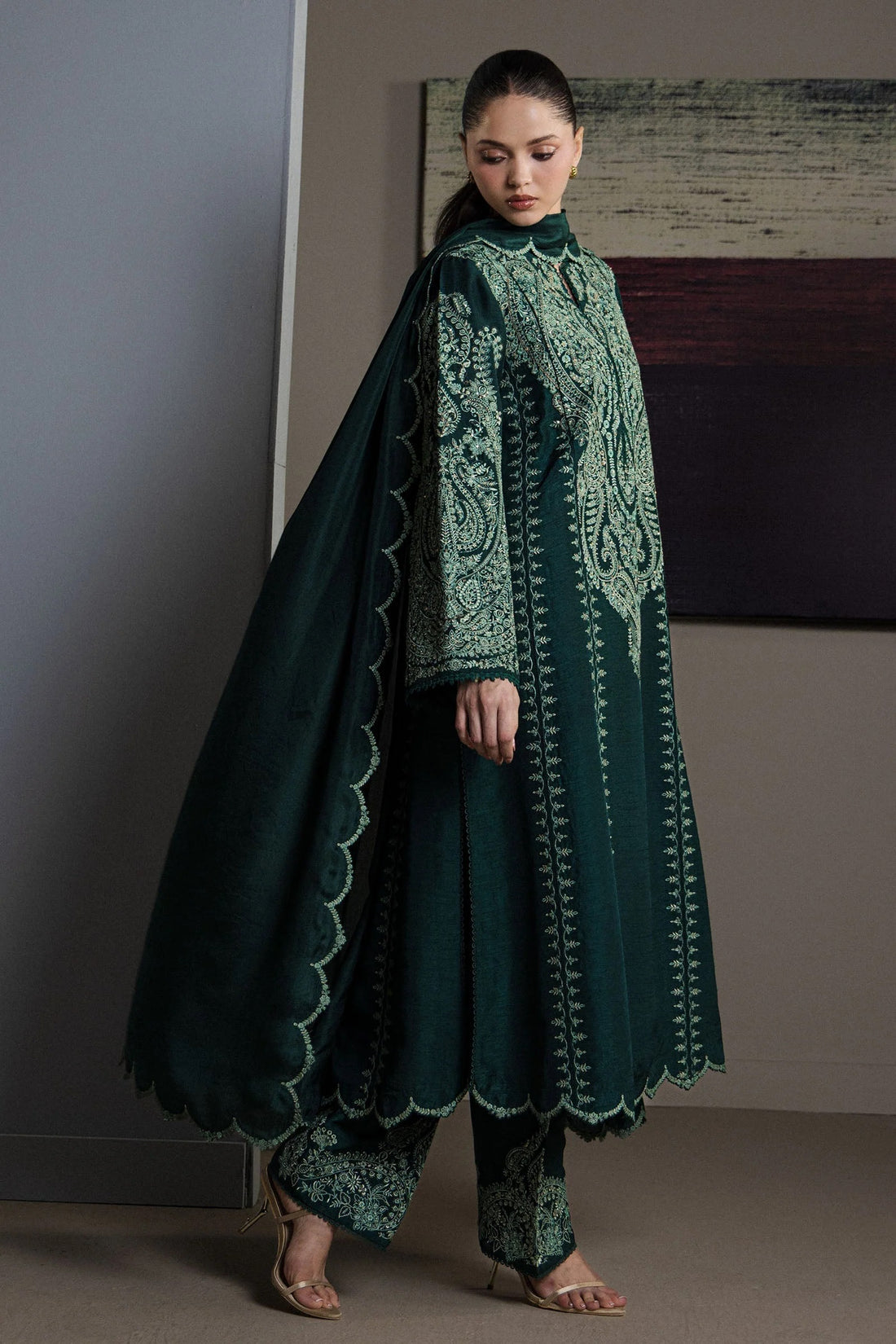 ZARA SHAHJAHAN LUXURY EMBROIDERED LAWN - 3 PC UNSTITCHED