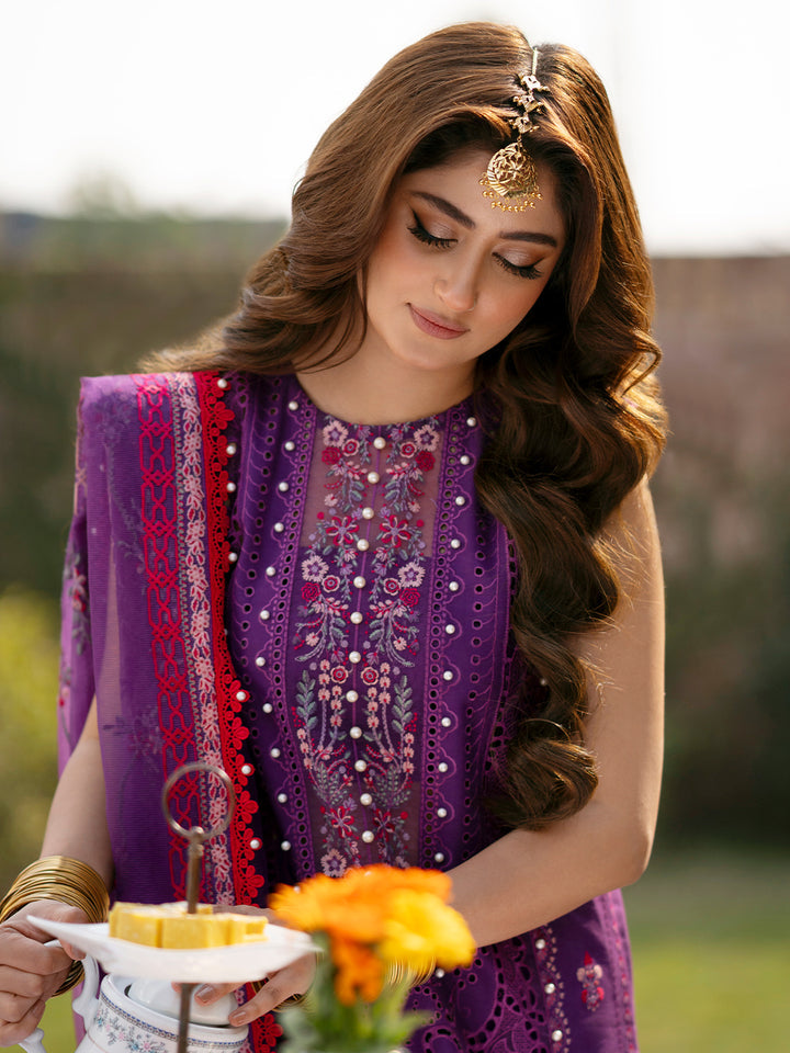 BIN ILYAS CHIKANKARI EMBROIDERED LAWN - 3 PC UNSTITCHED