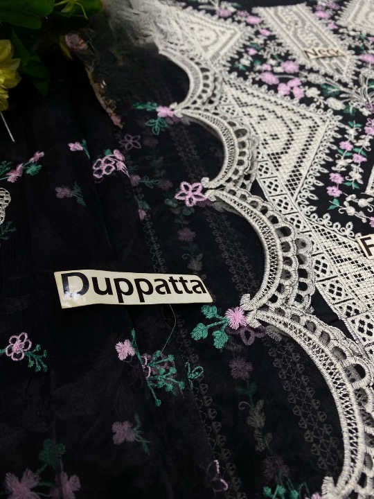 BIN ILYAS EMBROIDERED CHIKANKARI LAWN - 3 PC UNSTITCHED