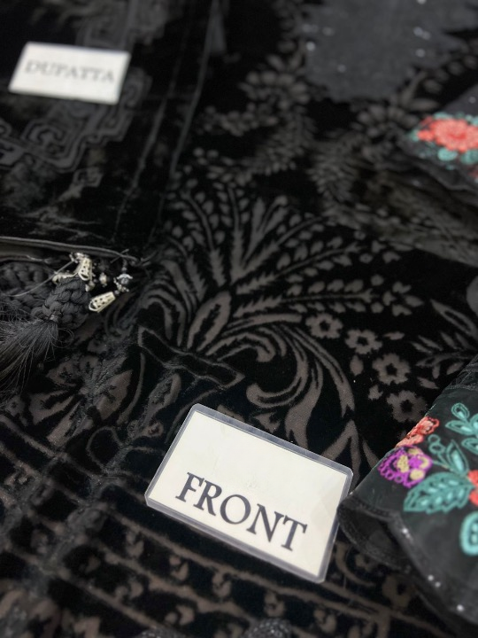 MARIA B PALACHI EMBROIDERED VELVET - 3 PC UNSTITCHED