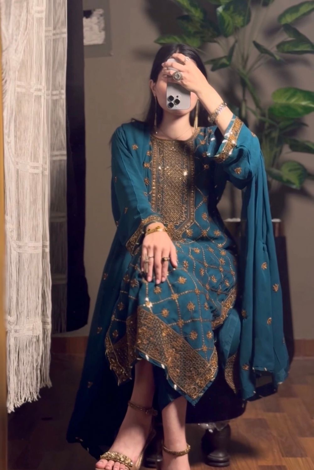 HOORAIN’S PRET LUXURY EMBROIDERED CHIFFON - 3 PC STITCHED