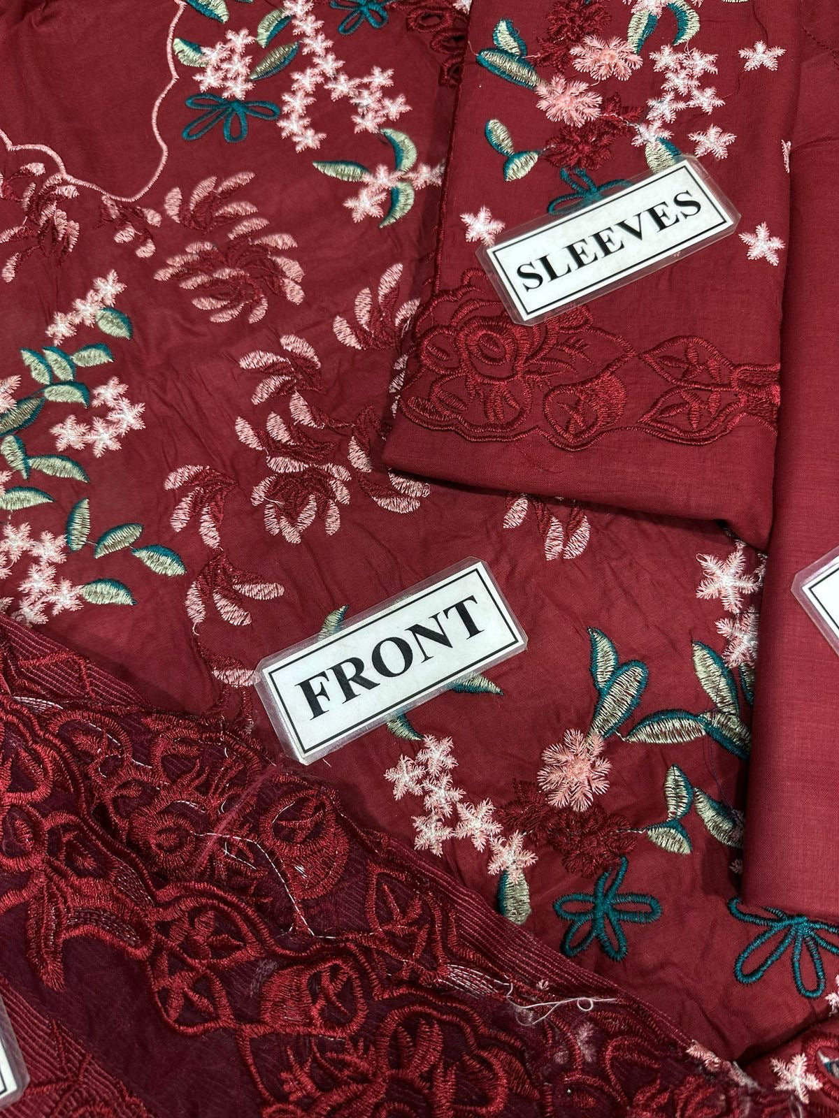MARYAM HUSSAIN CHIKANKARI EMBROIDERED LAWN - 3 PC UNSTITCHED
