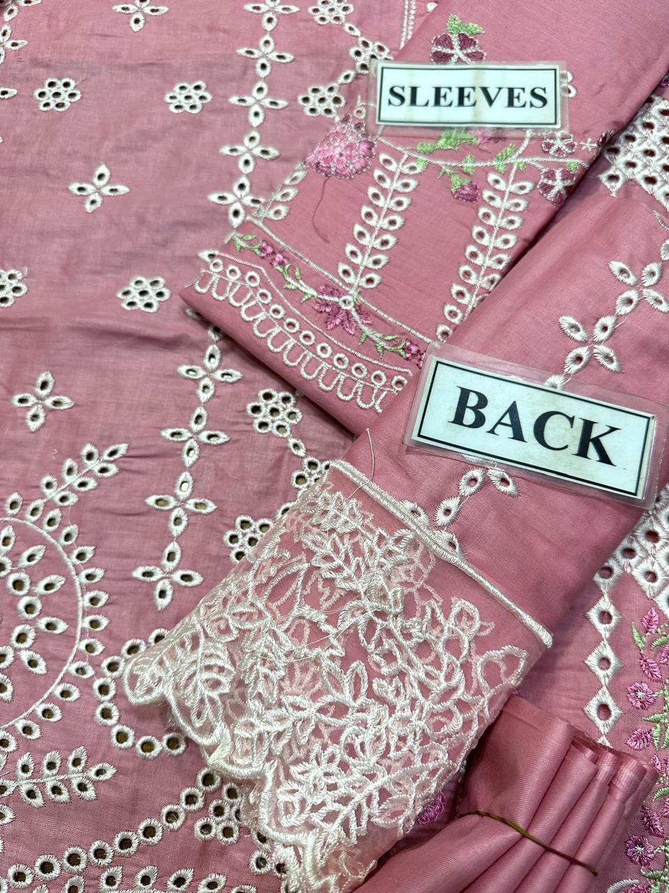 BIN ILYAS EMBROIDERED CHIKANKARI LAWN - 3 PC UNSTITCHED