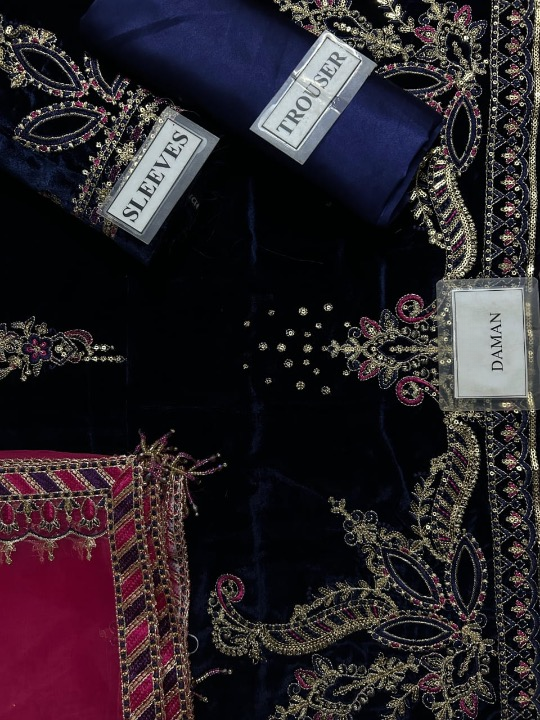 NAQASHI EMBROIDERED 9000 MICRO VELVET - 3 PC UNSTITCHED