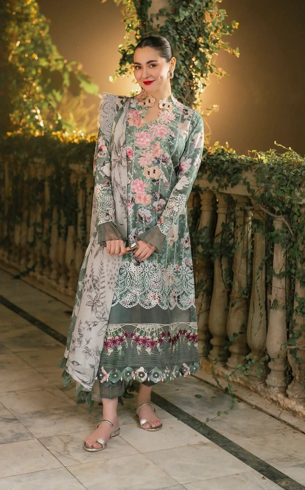 ASIFA NABEEL DIGITAL PRINTED SCIFFLIE EMBROIDERED LAWN - 3 PC UNSTITCHED