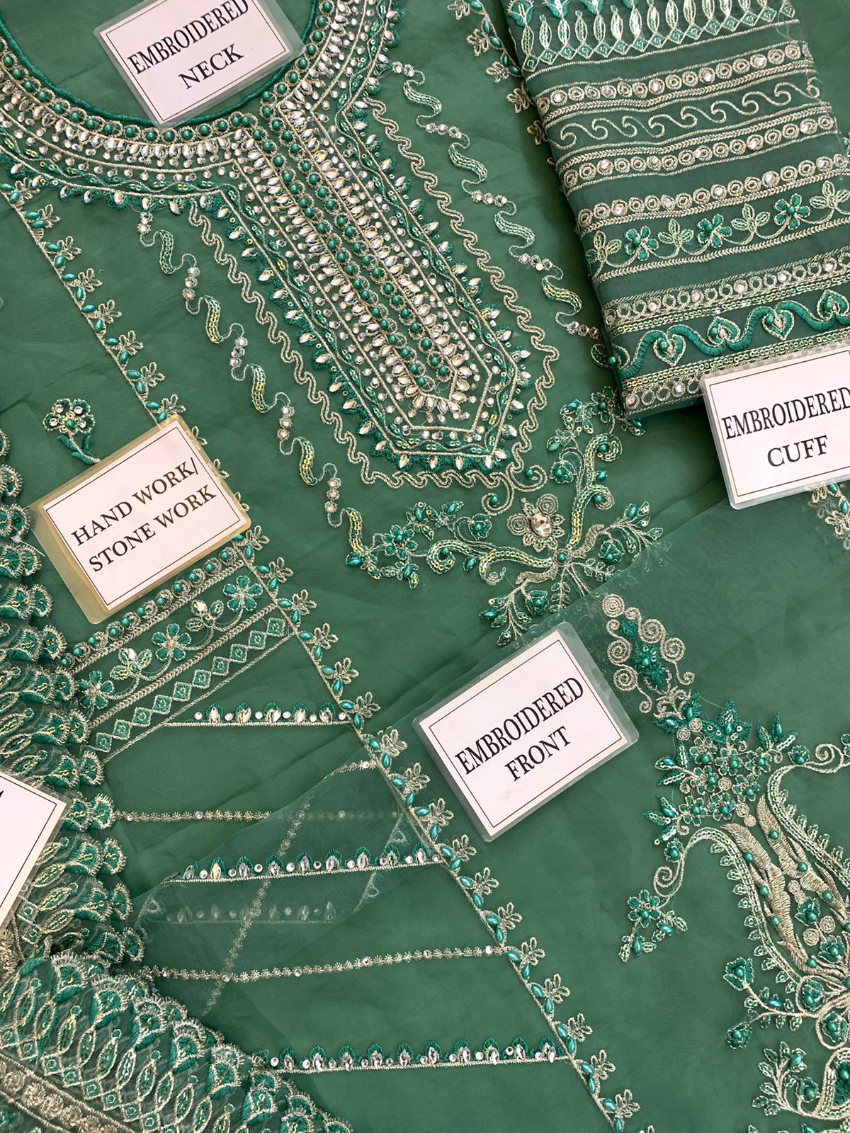 AFROZEH LA FUCHSIA FORMALS EMBROIDERED PURE ORGANZA - 3 PC UNSTITCHED