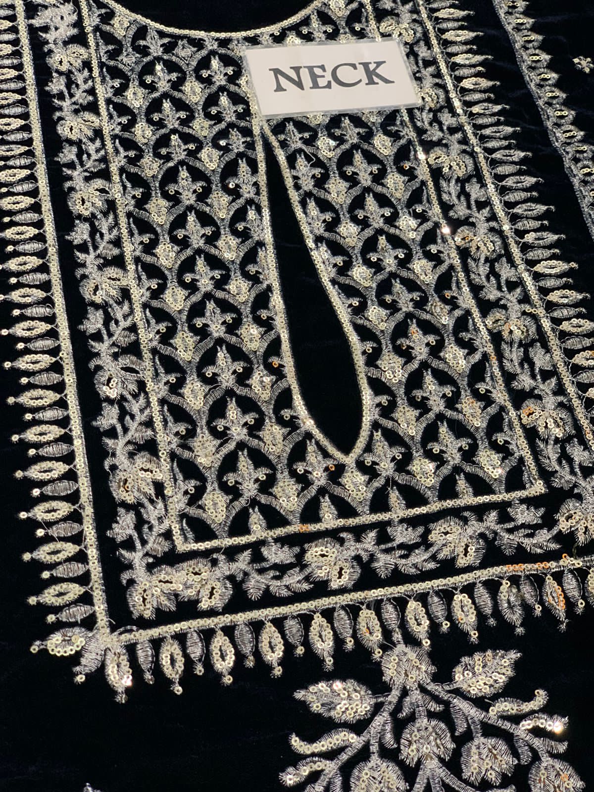 JAZMIN LUXURY EMBROIDERED VELVET - 3 PC UNSTITCHED