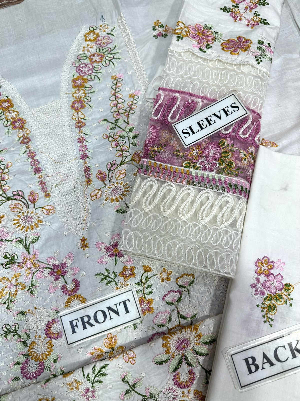 REPUBLIC LUXURY EMBROIDERED CHIKANKARI LAWN - 3 PC UNSTITCHED