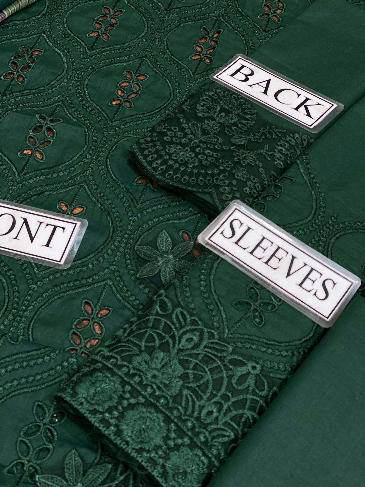 SOBIA NAZIR LUXURY CHIKANKARI EMBROIDERED LAWN - 3 PC UNSTITCHED