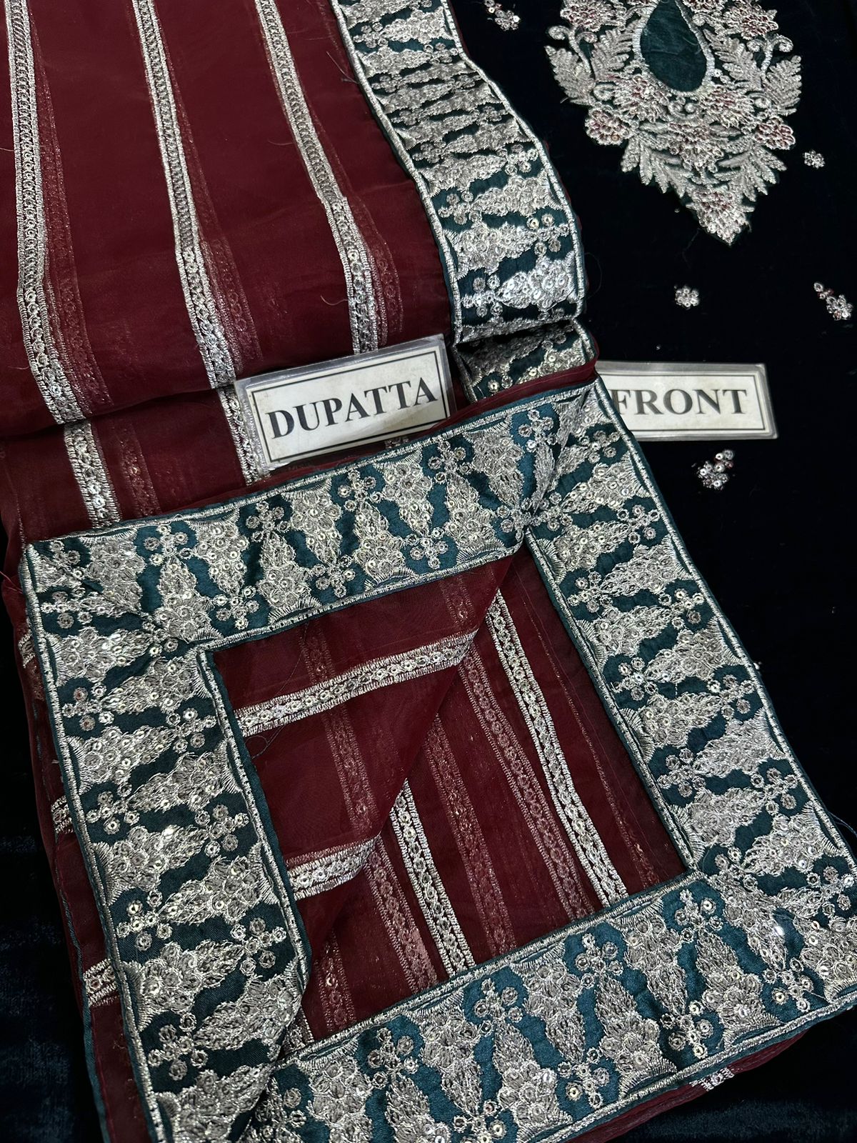 JAZMIN FORMALS EMBROIDERED VELVET - 3 PC UNSTITCHED