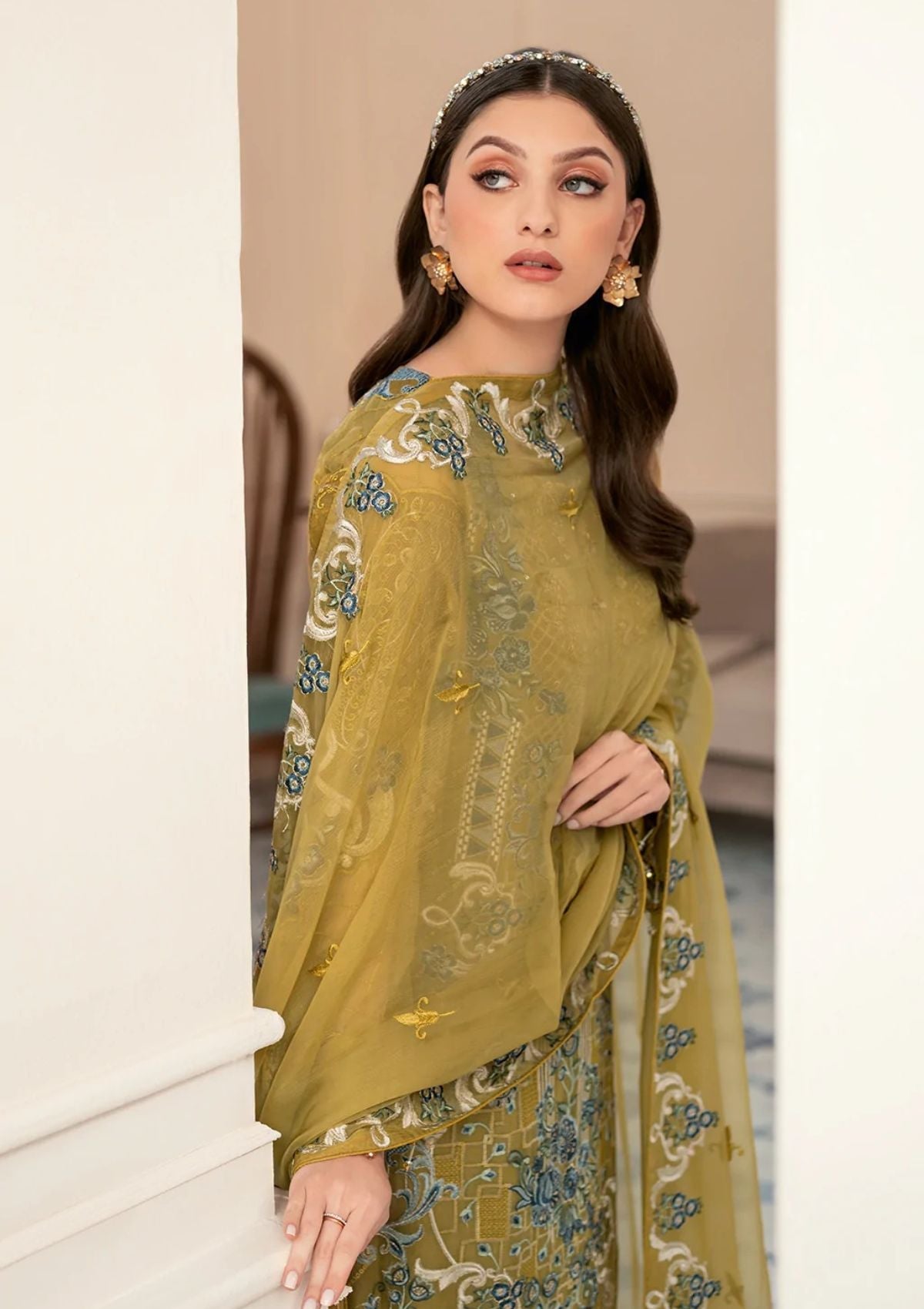 RAMSHA LUXURY WEDDING EMBROIDERED ORGANZA - 3 PC UNSTITCHED
