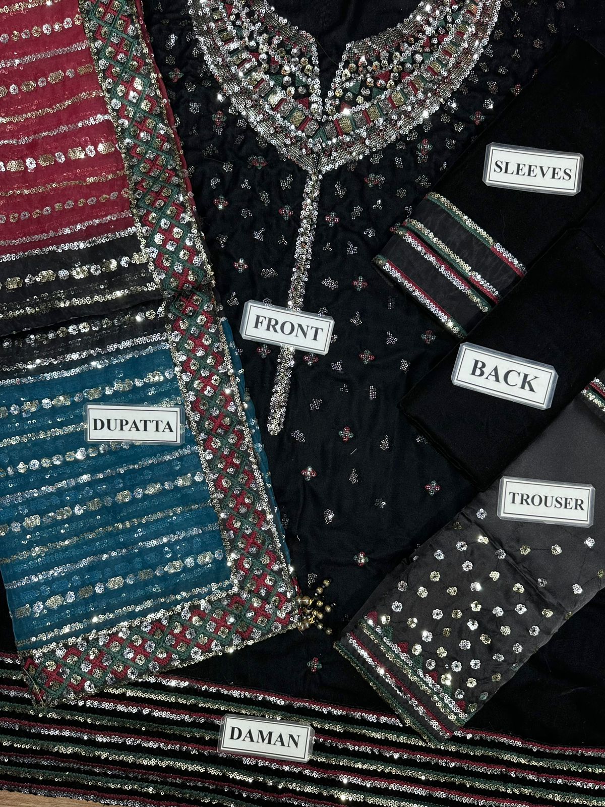 JAZMIN EMBROIDERED VELVET - 3 PC UNSTITCHED