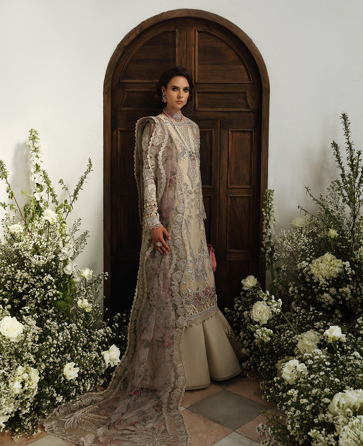 REPUBLIC WOMEN'S LUXURY WEDDING EMBROIDERED ORGANZA - 3 PC UNSTITCHED