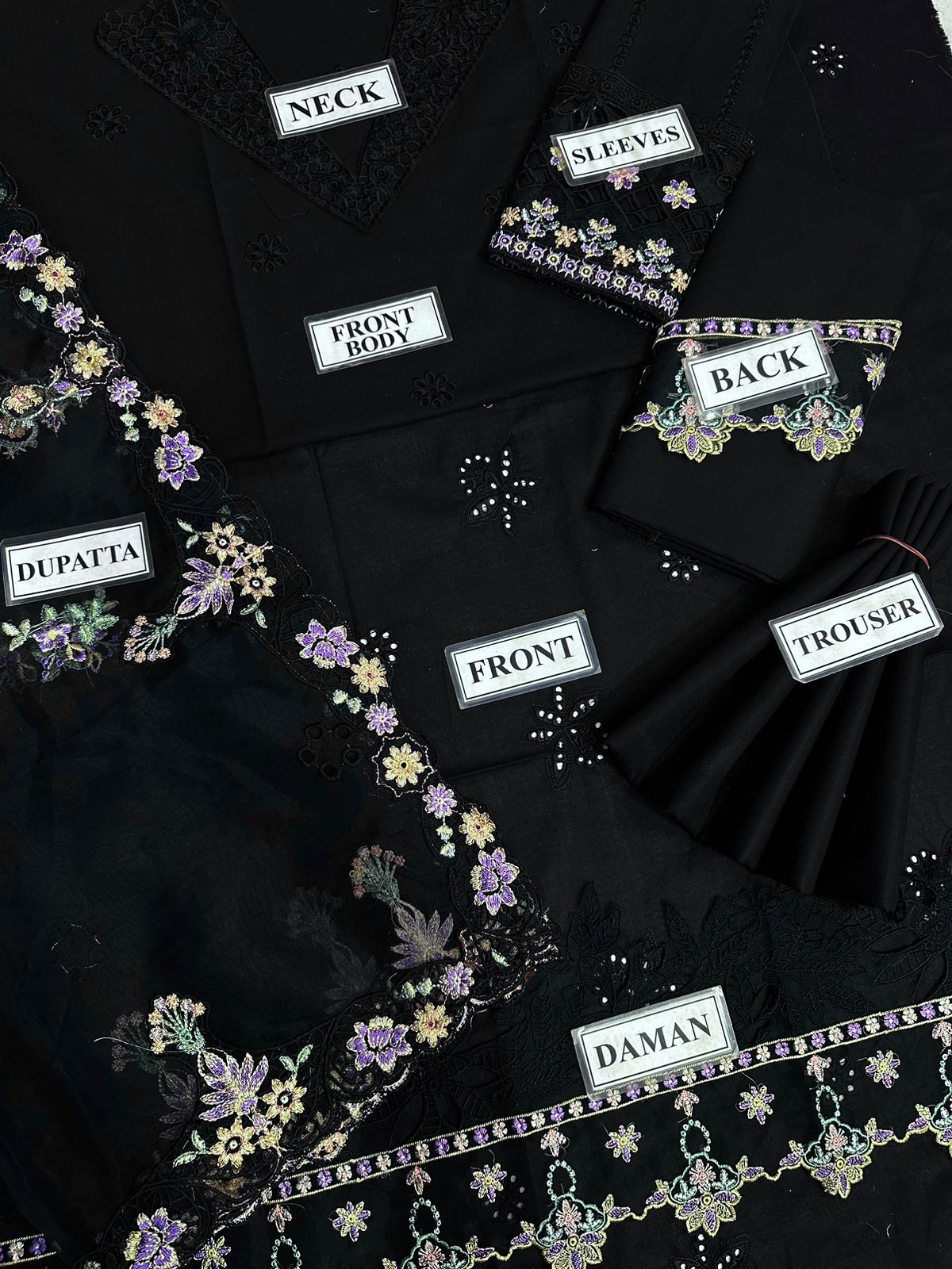 BAROQUE LUXURY CHIKANKARI EMBROIDERED LAWN MAXI - 3 PC UNSTITCHED