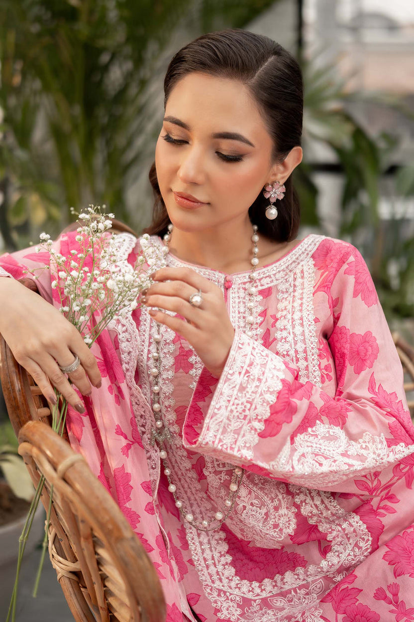 MARIA B DIGITAL PRINTED EMBROIDERED LAWN - 3 PC UNSTITCHED