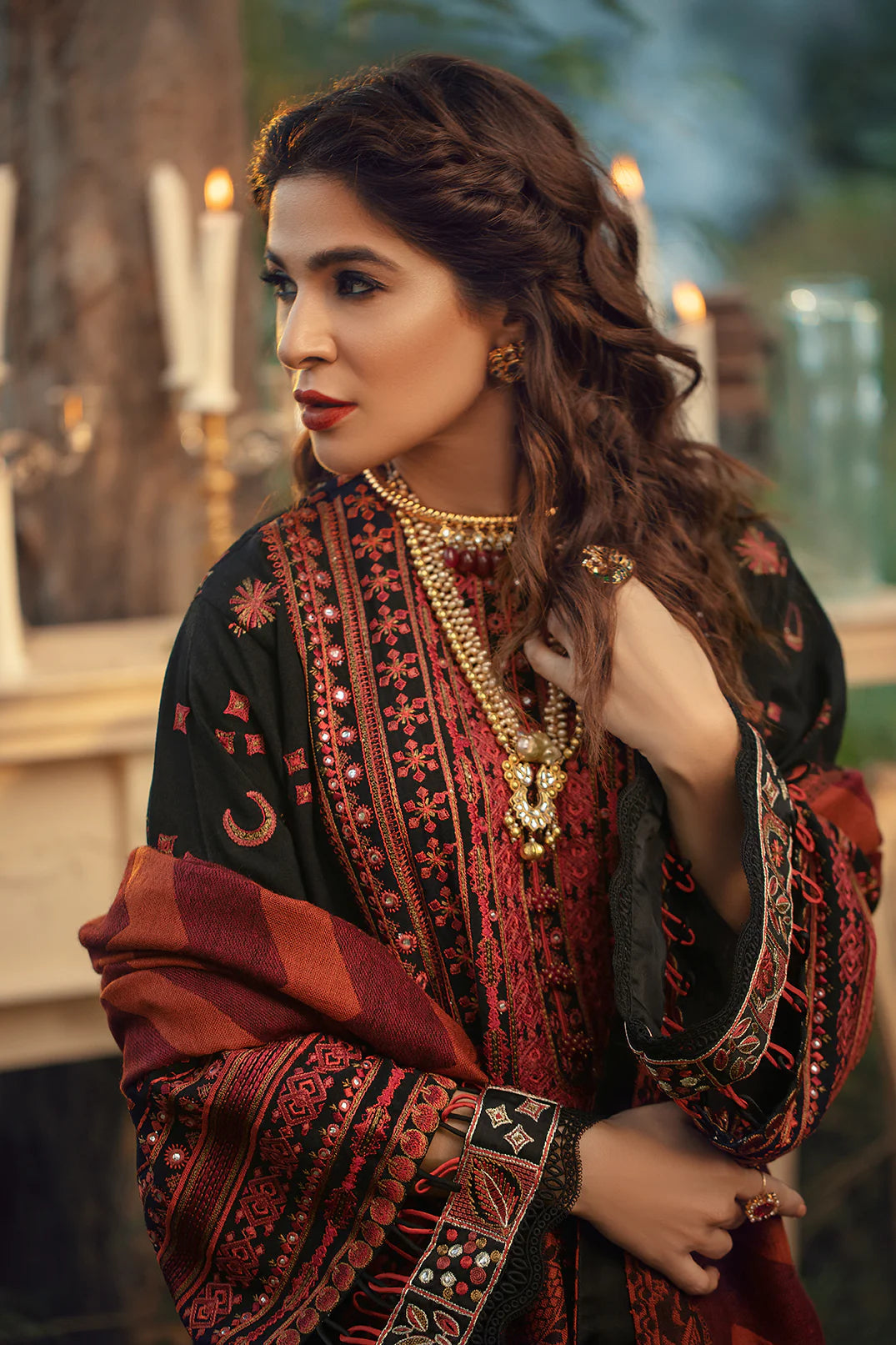 MARYAM HUSSAIN EMBROIDERED LAWN - 3 PC UNSTITCHED