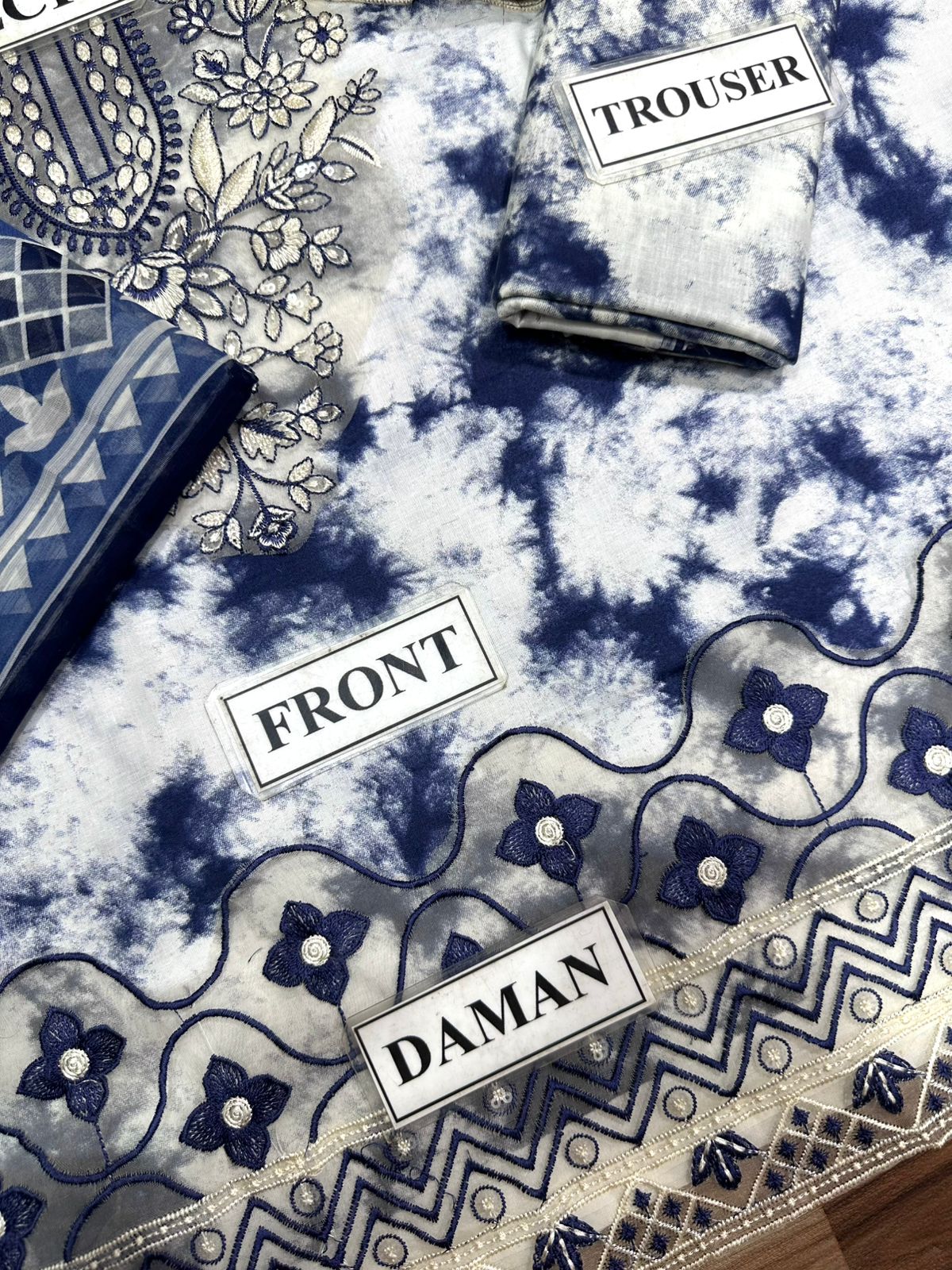 SAPPHIRE EMBROIDERED PRINTED LAWN - 3 PC UNSTITCHED