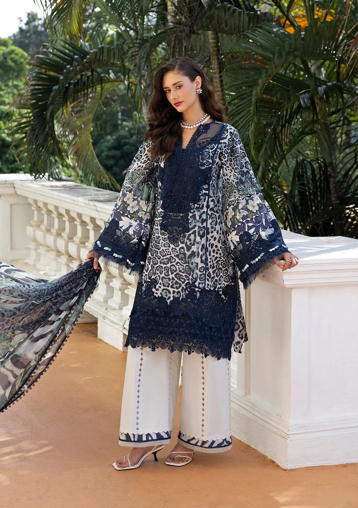 ELAF DIGITAL PRINTED EMBROIDERED LAWN - 3 PC UNSTITCHED