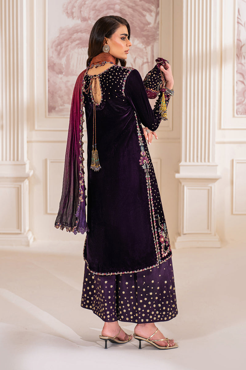 BAROQUE LUXURY EMBROIDERED VELVET - 3 PC UNSTITCHED