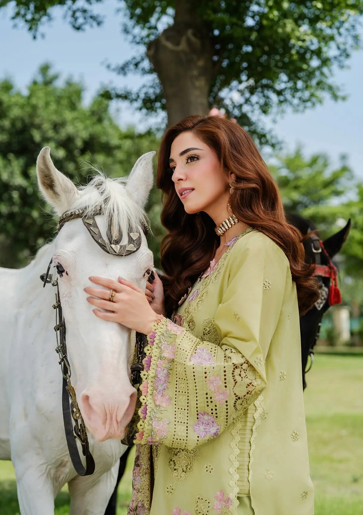 ELAF EMBROIDERED CHIKANKARI LAWN - 3 PC UNSTITCHED