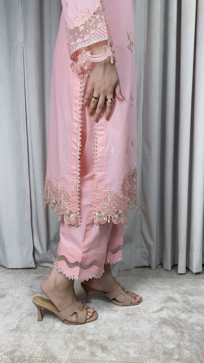 HOORAINS PRET EMBROIDERED LAWN - 3 PC STITCHED