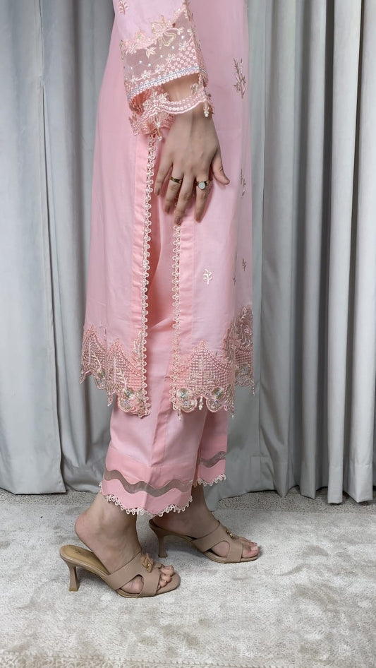 HOORAINS PRET EMBROIDERED LAWN - 3 PC STITCHED