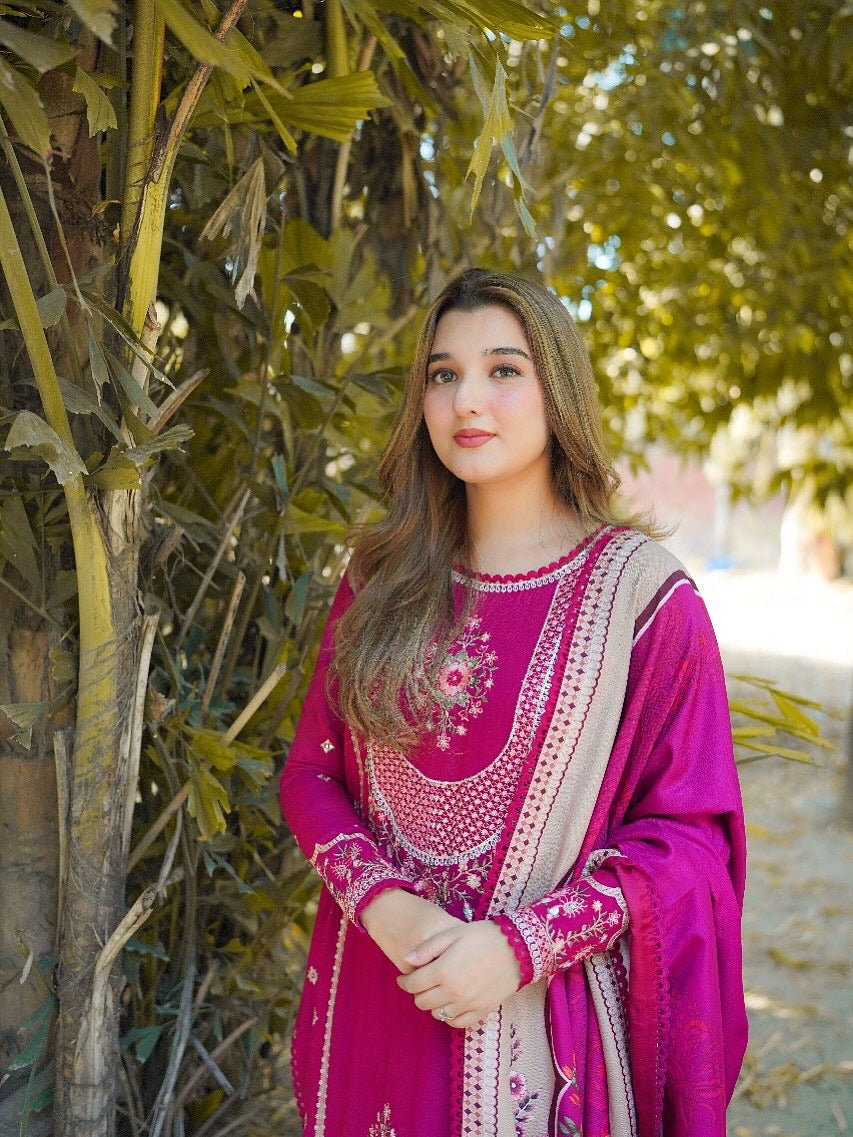 ANEELA’S EMBROIDERED LAWN - 3 PC UNSTITCHED
