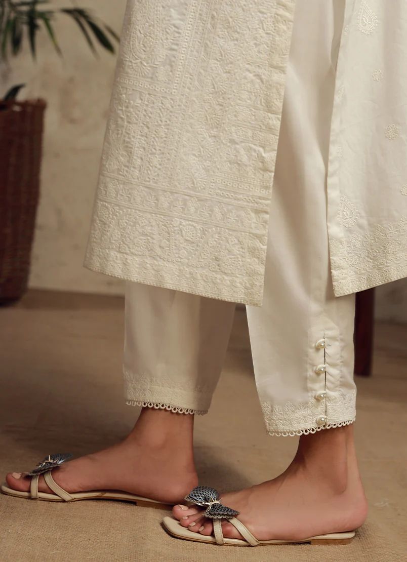 IMAGE PREMIUM EMBROIDERED LAWN - 3 PC UNSTITCHED