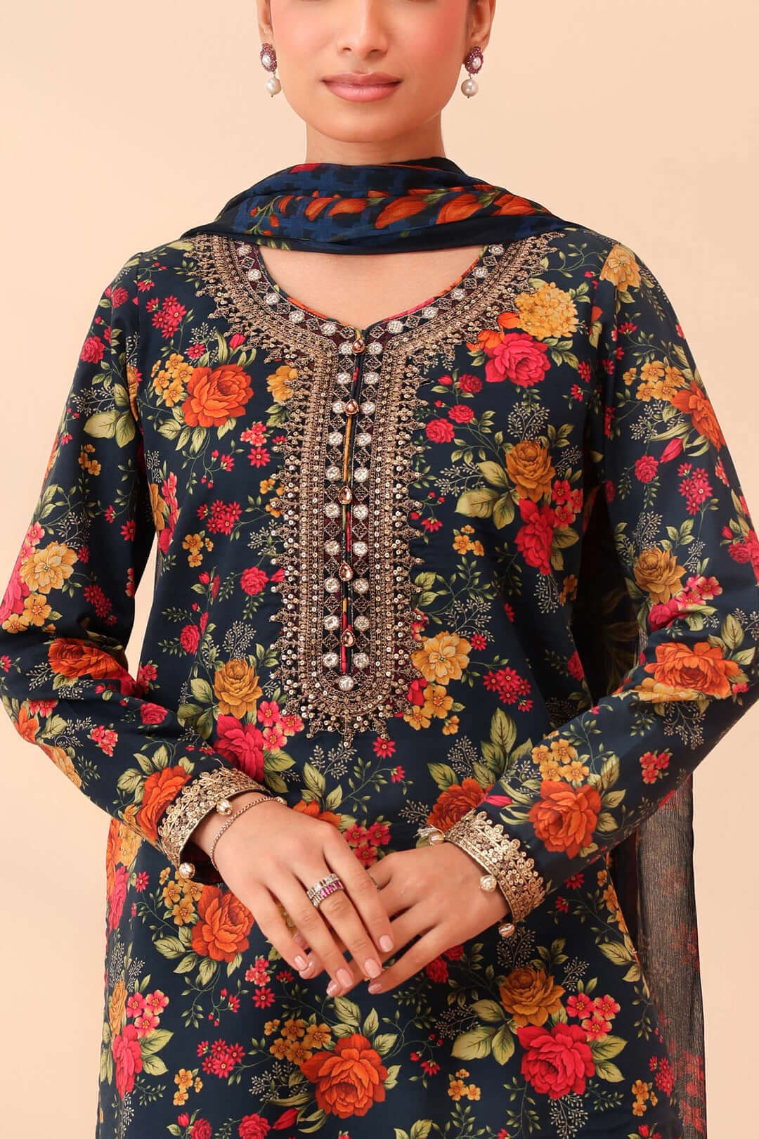 MARIA B FORMALS EMBROIDERED LAWN - 3 PC UNSTITCHED