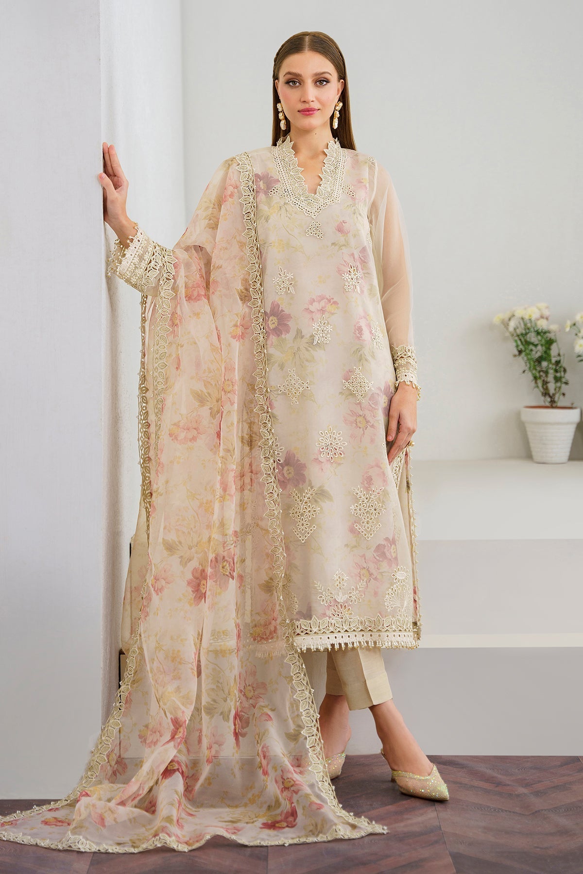 BAROQUE EMBROIDERED ORGANZA - 3 PC UNSTITCHED