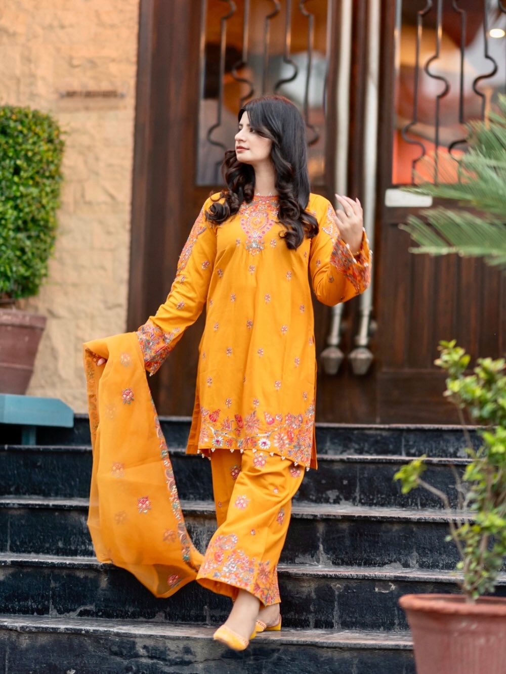 HOORAINS PRET EMBROIDERED COTTON - 3 PC STITCHED