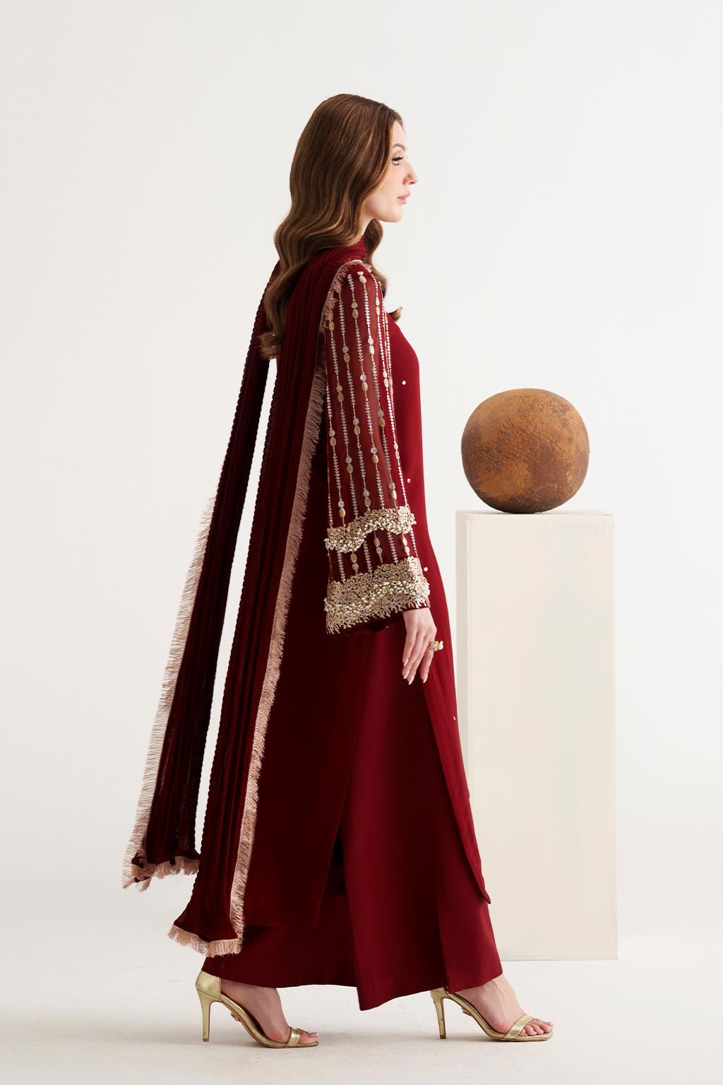 AMAVE EMBROIDERED CHIFFON DRESS - 3 PC UNSTITCHED
