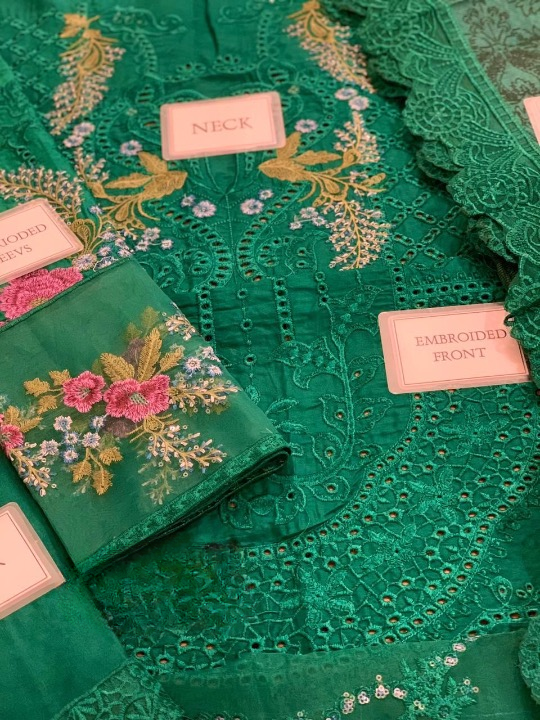 MARIA B LUXURY EMBROIDERED CHIKANKARI LAWN - 3 PC UNSTITCHED